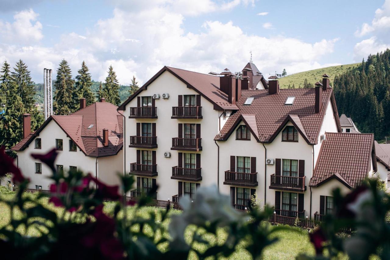 Gasthaus & Spa Bukovel Eksteriør billede